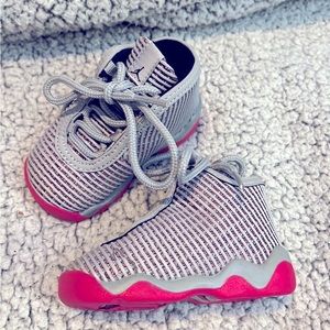 Girls Nike Jordan shoes 3c